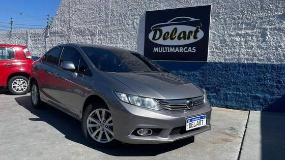 HONDA CIVIC 1.8 EXS 16V FLEX 4P AUTOMÁTICO HONDA CIVIC 1.8 EXS 16V FLEX 4P AUTOMÁTICO